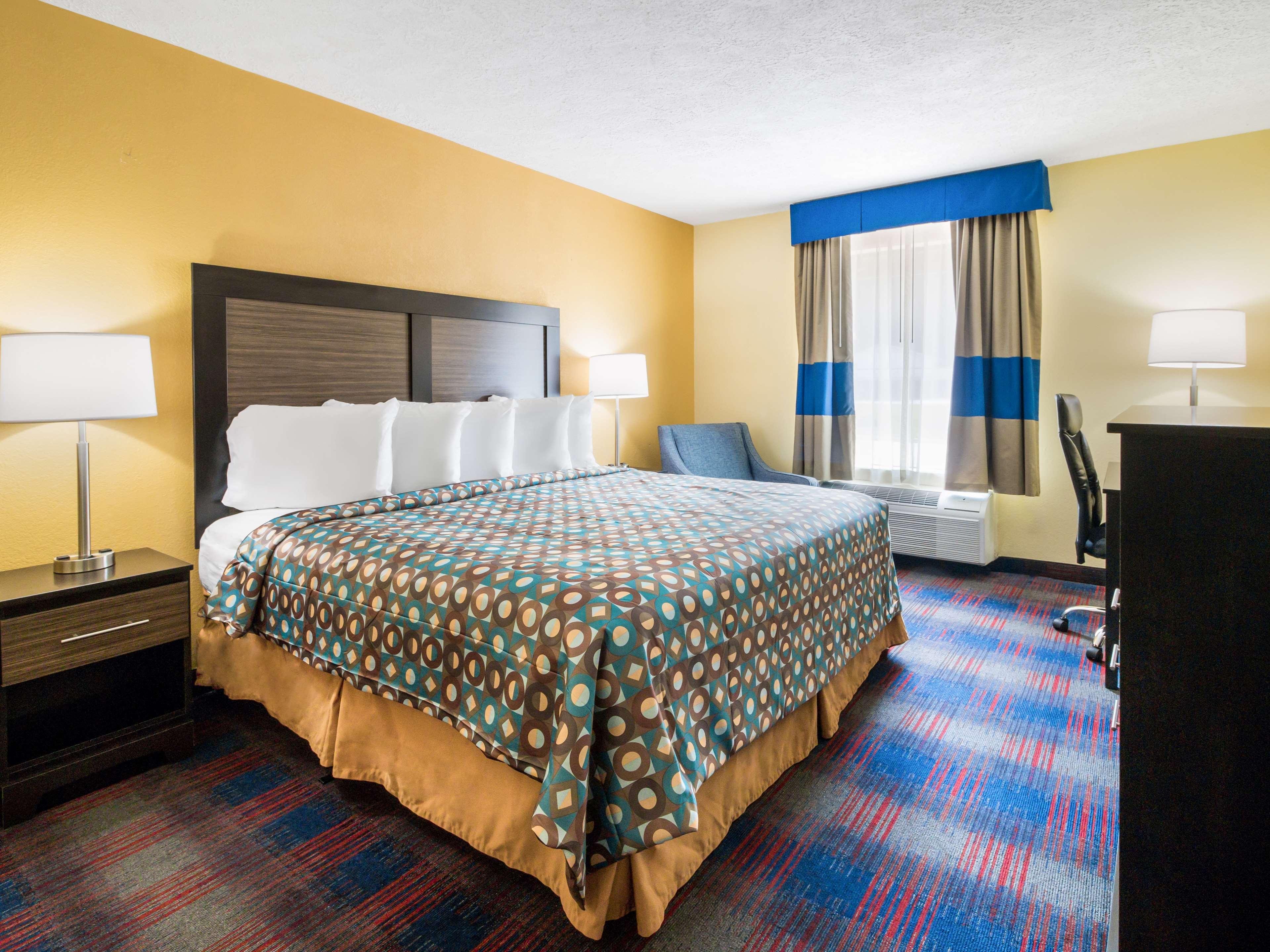 Mercure Paris Cdg 4*